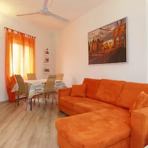  Apartment Casa Piazzetta